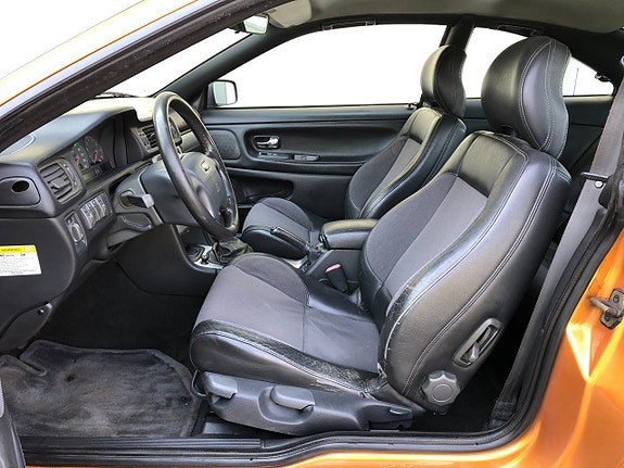 Volvo C70 5 of 5