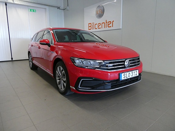 Volkswagen Passat 3 of 5