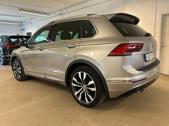 Volkswagen Tiguan 7 of 25