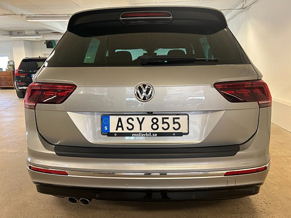 Volkswagen Tiguan 6 of 25
