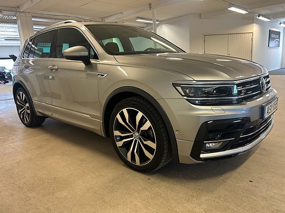 Volkswagen Tiguan 4 of 25