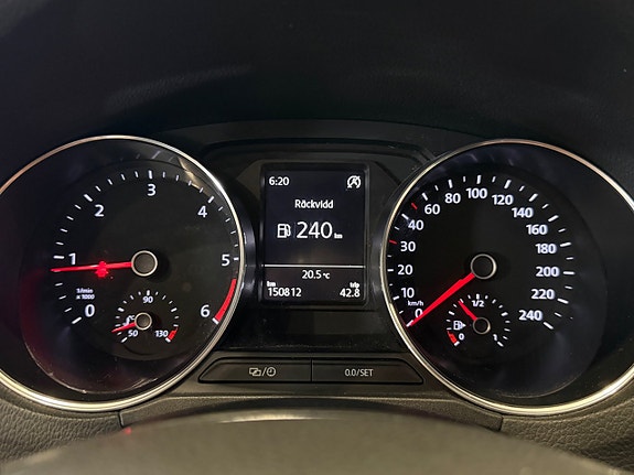 Volkswagen Polo 18 of 18