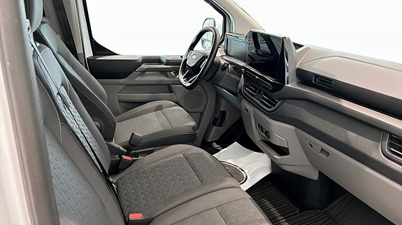 Ford Custom Tourneo 3 of 12
