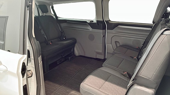 Ford Custom Tourneo 5 of 12