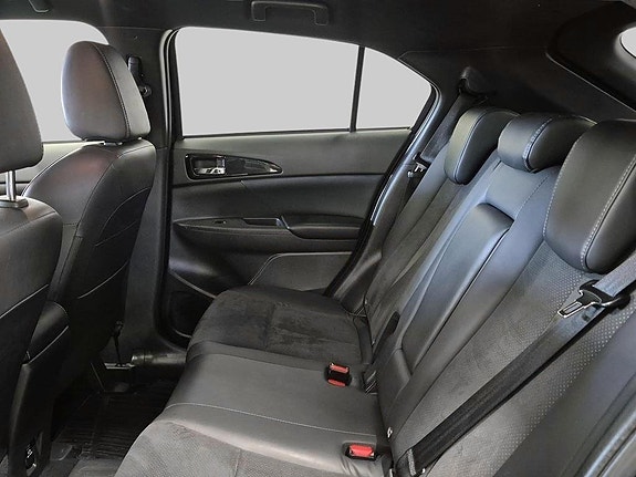 Mitsubishi Eclipse Cross 14 of 16