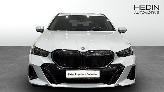 BMW 530e 8 of 9