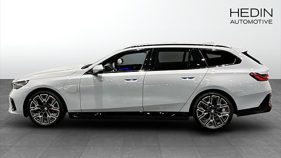 BMW 530e 6 of 9