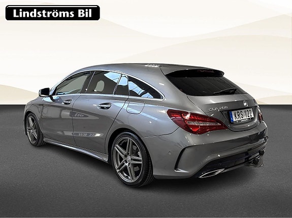 Mercedes-Benz CLA200 4 of 5