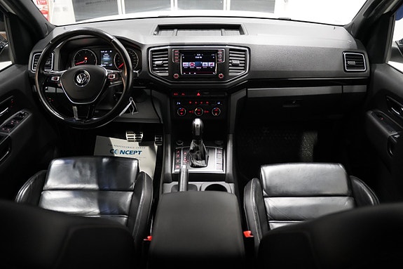 Volkswagen Amarok 13 of 24