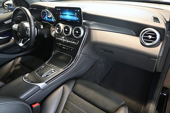 Mercedes-Benz GLC300 de 10 of 24