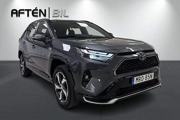 Toyota RAV4 4 of 5