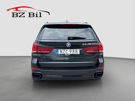 BMW X5 4 of 5