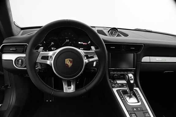 Porsche 911 13 of 30