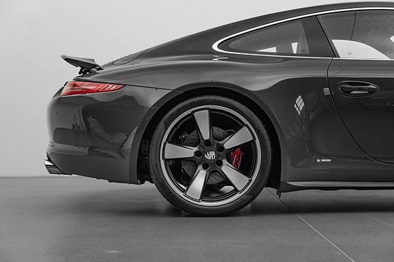 Porsche 911 10 of 30