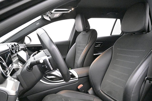 Mercedes-Benz C300 10 of 27