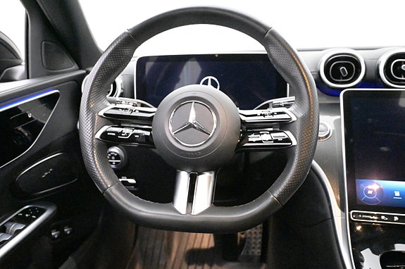 Mercedes-Benz C300 7 of 27