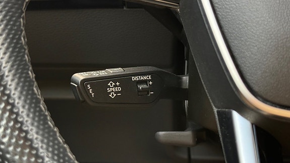 Audi e-tron S 17 of 24