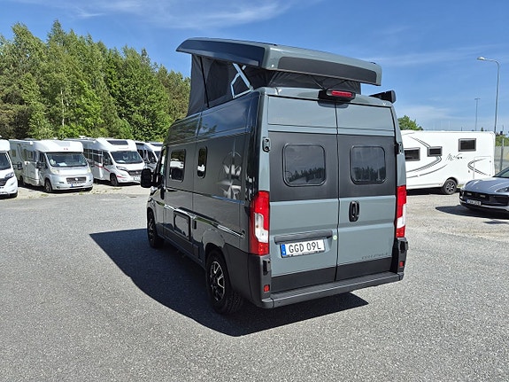 Westfalia Columbus 540 D Pop-up 140 hk, vattenburen dieselvärme, adaptiv farthållare 5 of 21