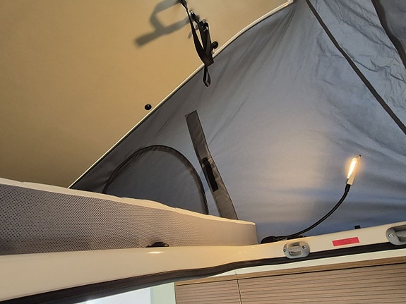 Westfalia Columbus 540 D Pop-up 140 hk, vattenburen dieselvärme, adaptiv farthållare 16 of 21