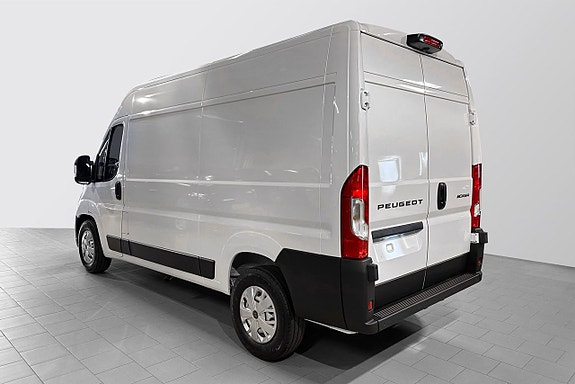 Peugeot Boxer 8 of 25