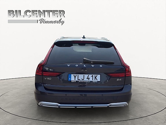 Volvo V90 Cross Country 5 of 5