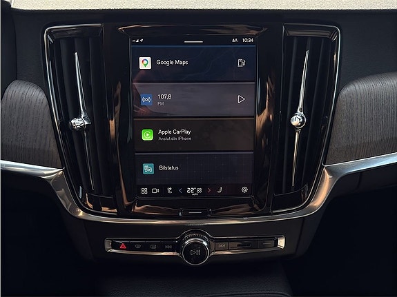 Volvo V90 Cross Country 15 of 24