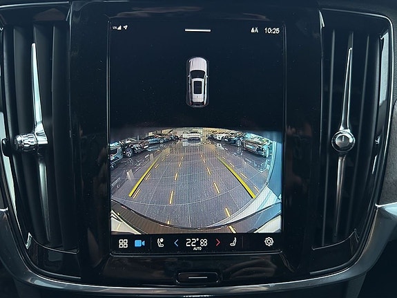 Volvo V90 Cross Country 17 of 24