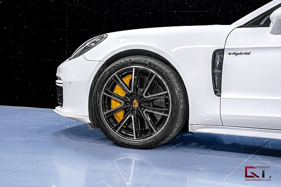 Porsche Panamera Turbo S 5 of 5