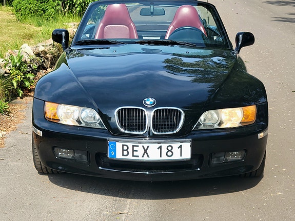BMW Z3 2 of 5