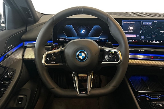 BMW 530e 11 of 22
