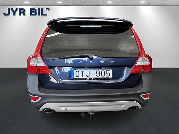 Volvo XC70 4 of 5