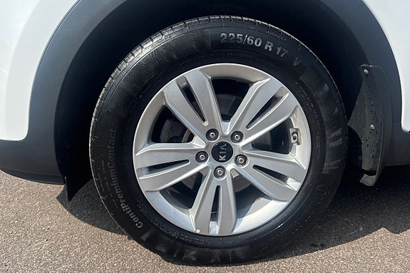 Kia Sportage 10 of 23
