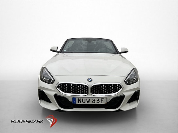 BMW Z4 2 of 5