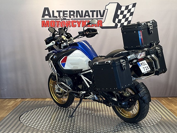 BMW R1250GS Adventure 3 of 5