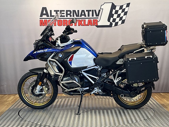 BMW R1250GS Adventure 4 of 5
