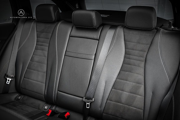 Mercedes-Benz E300 15 of 24