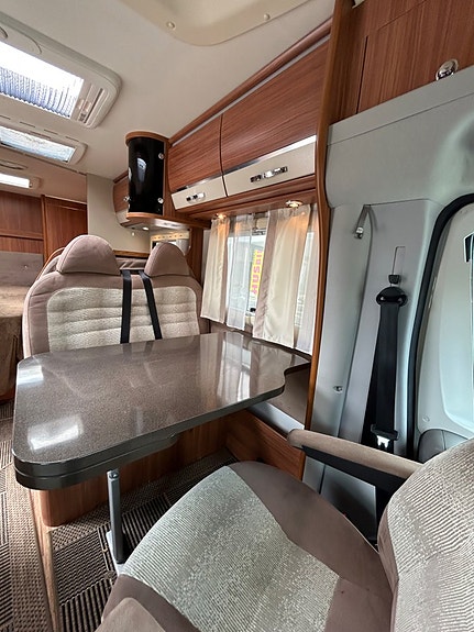 Adria CORAL S 680 ST 3,0 L, 160HK, AC, DRAG 4 of 20