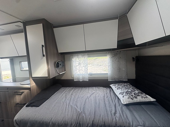 Kabe Estate 470 GLE Långbädd 11 of 14