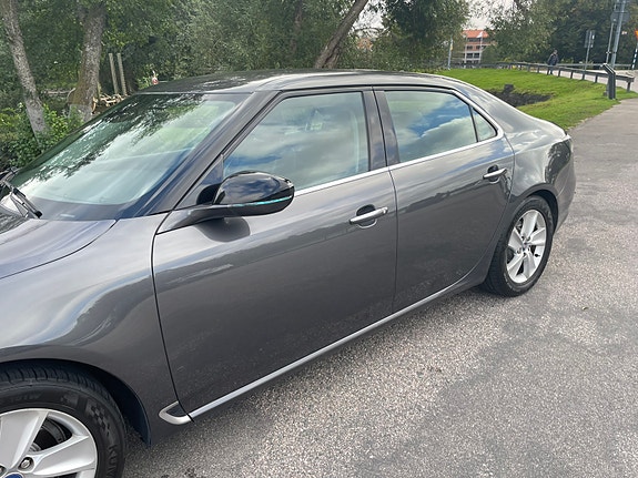 Saab 9-5 7 of 23