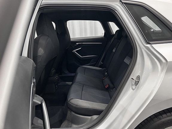 Audi A3 7 of 14