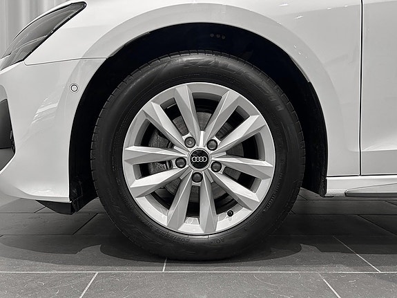 Audi A3 5 of 14