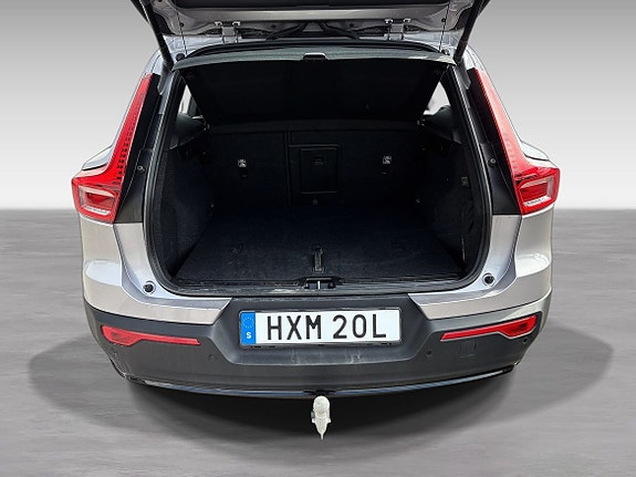 Volvo XC40 18 of 18