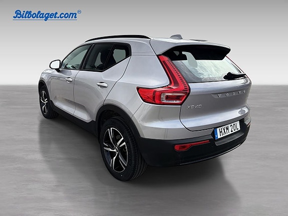 Volvo XC40 9 of 18