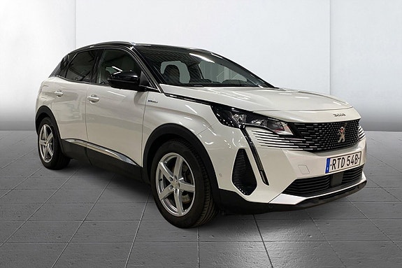 Peugeot 3008 3 of 5