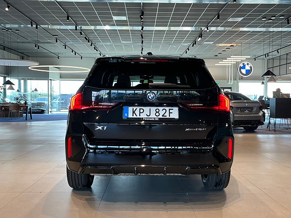 BMW X1 5 of 5