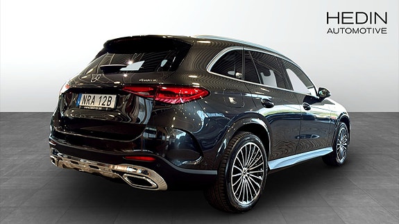 Mercedes-Benz GLC300 e 2 of 5