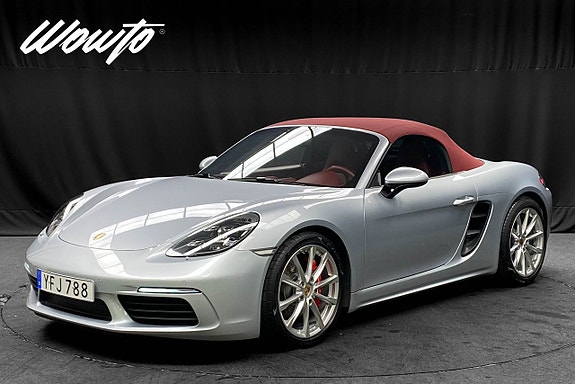 Porsche 718 Boxster S 2 of 5