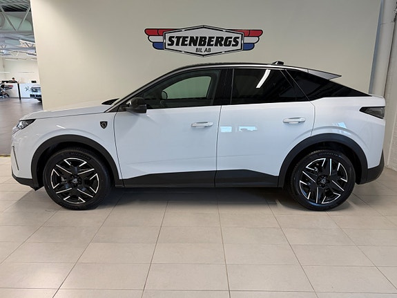 Peugeot 3008 2 of 5