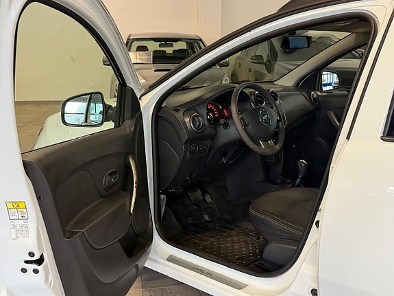 Dacia Logan 5 of 5