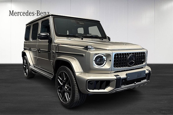 Mercedes-Benz G63 2 of 15